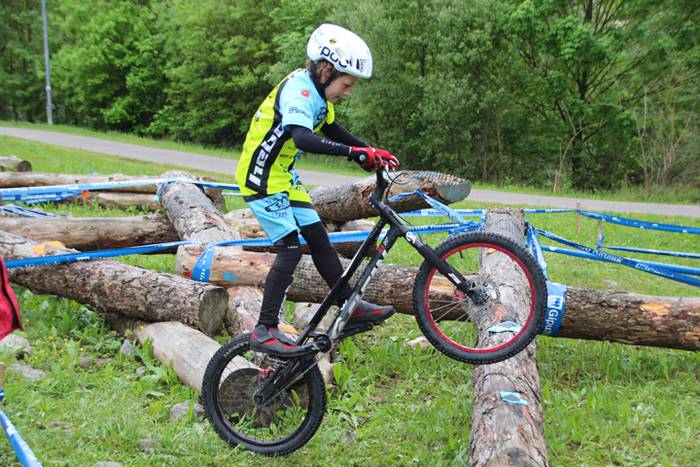 Oreka landuz, bi gurpilen ga 31 1525011778254