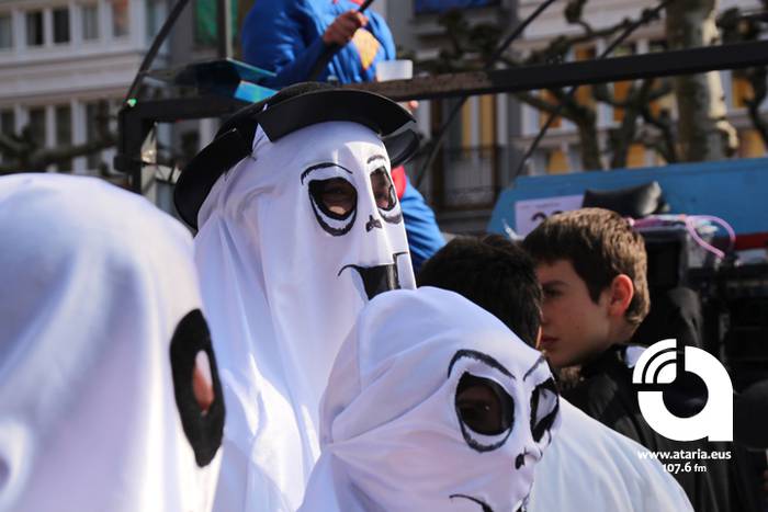 Irudimenak gainezka egin du 156 1488128169708