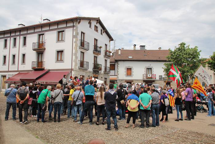 Senidetze eguna 2016 13 1464459990008