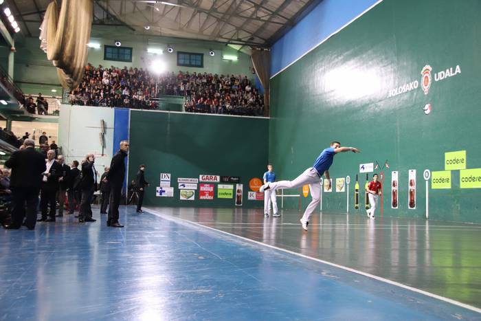 Altuna III eta Artola, Beoti 16 1550428412190