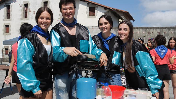 Salontzotako herri afarian eta kuadrilla bazkarian izena emateko epea zabalik