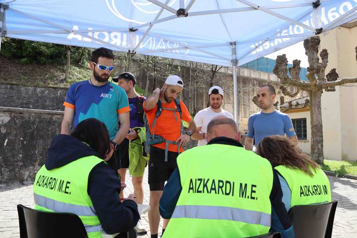 Aizkardi mendi martxa izan d 24 1648391812316