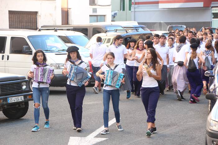 Anoeta jaiak gazte kalejira  1 1497723023181