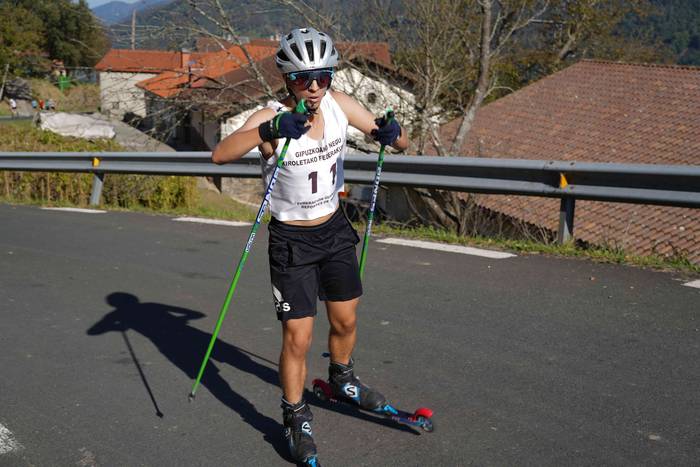 24. Hernialdeko Rollerski Ig 13 1760802660732