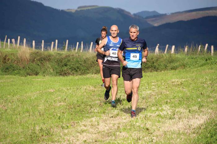 Iñaki Olano eta   irabazle E 17 1571509100797