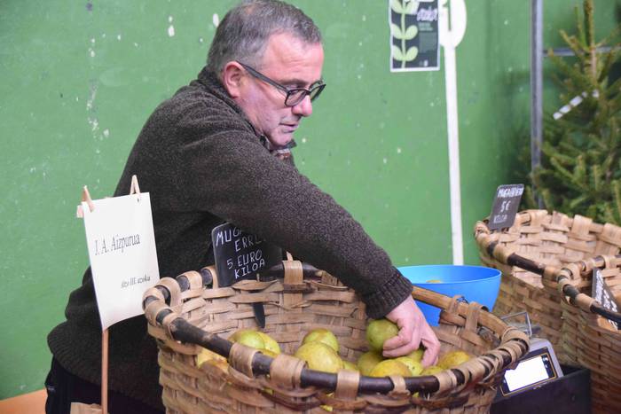 Altzoko azoka berezia 2018 olentzerotan jakin minez 6 1544358807637