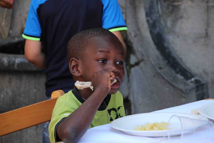 Tripa beteta, dantzan pasa d 34 1563205330878