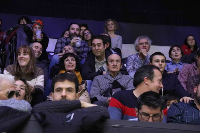 Final baten maila, baita har 8 1574026341664