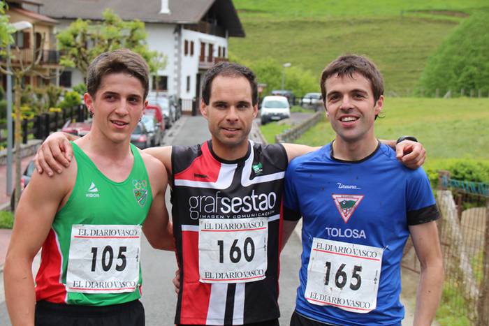 Aitziber Ibarbia eta Julen L 30 1525009036755