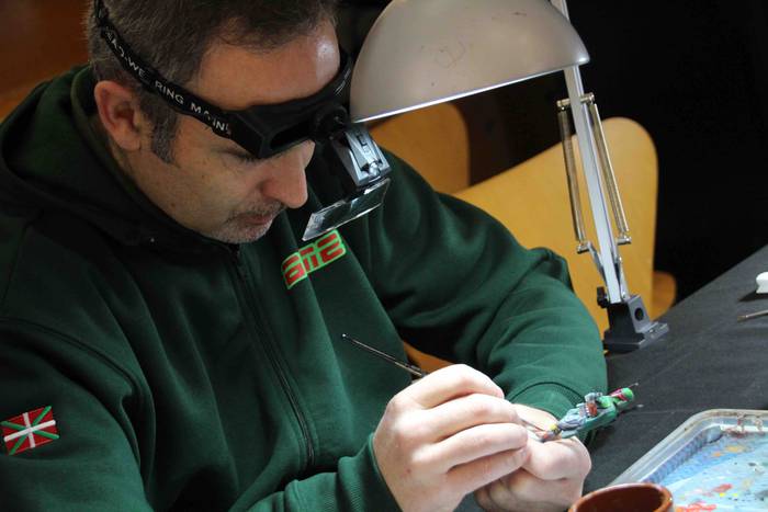 Artea milimetrotan neurtzen  6 1579959186495