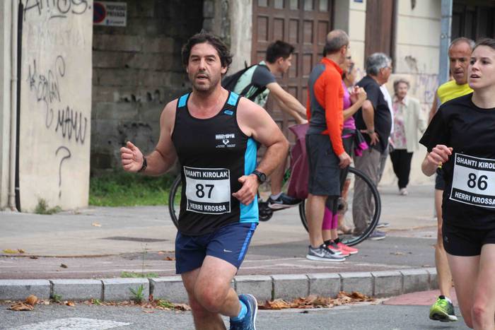 Aitor Arroyo eta Maite Arrai 85 1570885937788