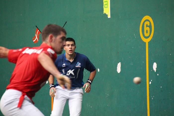 Herriko semea bultzatzen 12 1472060720121