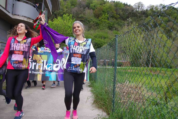 korrika, furgonetatik, Anoet 31 1649421138487