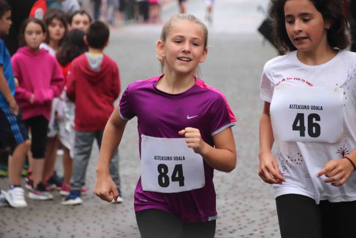 Asteasuko haurrek hasi dute  92 1530189185728