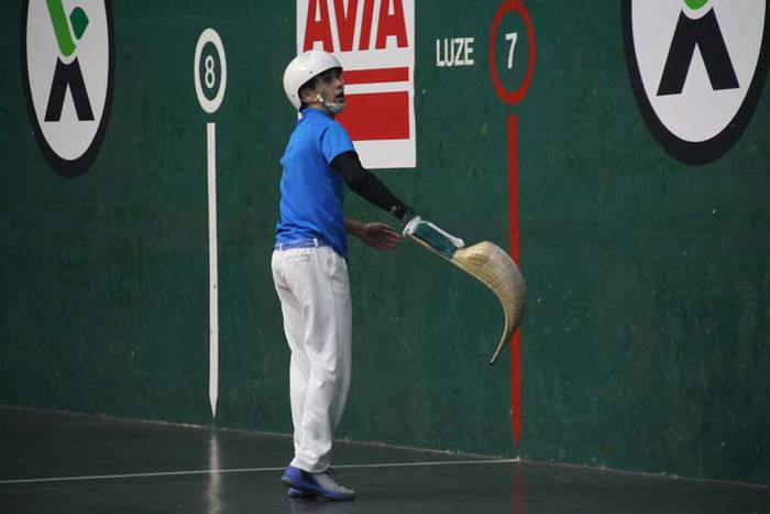 ZESTA PUNTA ELOLAREN OROIMEN 72 1512735669341