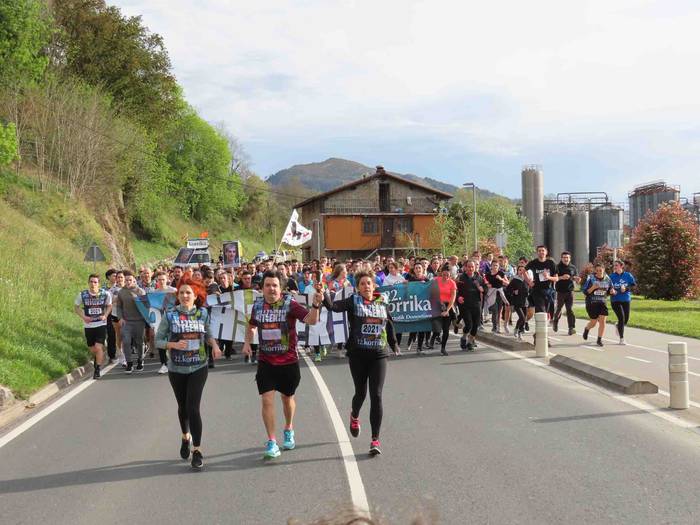 korrika, furgonetatik, Aizto 2 1649421628441