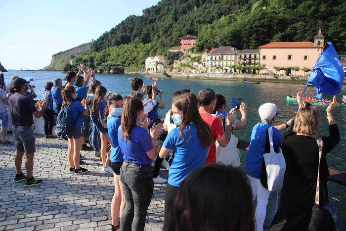 Bandera etxean geratu da 73 1594498866370