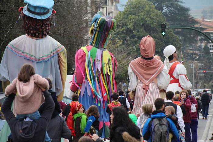 Haur jaialdia inauteriak 2016 8 1454173161071