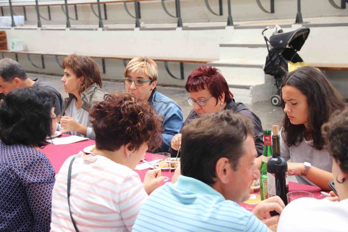 Frontoia bete da txekorra ja 18 1565532410264