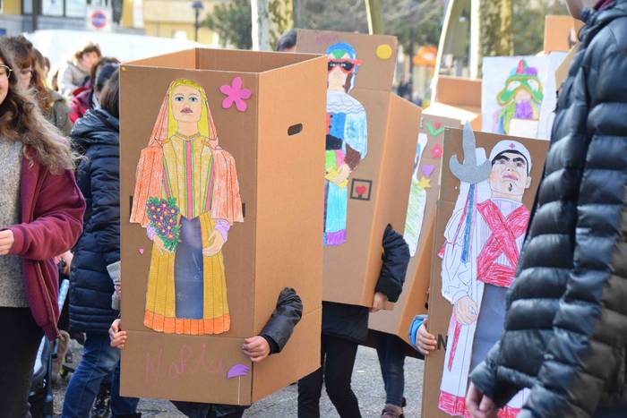 Erraldoi eta buruhandiak egi 40 1577448143565