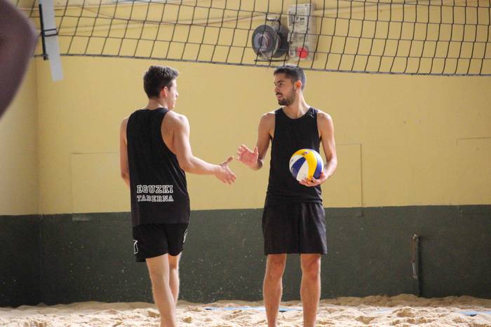 Auzoko jaiak, hondar gainean 12 1571486316004