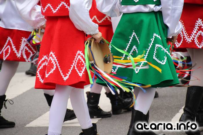 Zaldunita bezperako haur danborrada 64 1454785352981