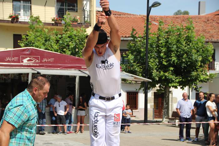 Mozorrorik onena, erakustald 57 1503591111617