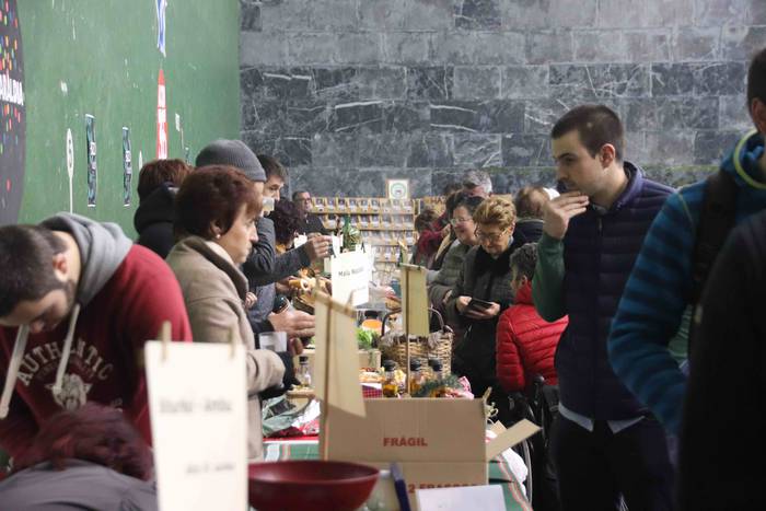 Azoka olentzerotan jakin-min 1 1575808500756