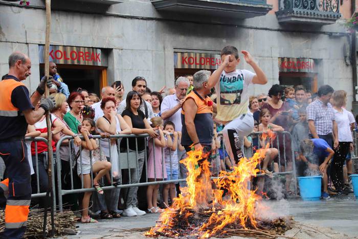 Txikienak ere saltoka 9 1561316715661