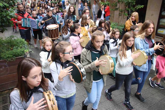 Hauspoa trikitiari 23 1570286788106