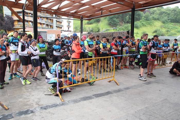 Gustura I. Ibarraldeko Raidarekin 2 1467488626271