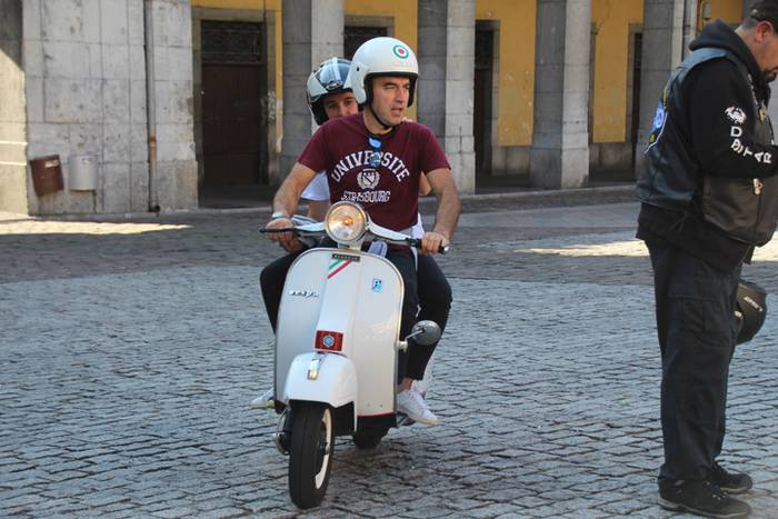 Vesparen gainean Tolosaldean 13 1500196177359