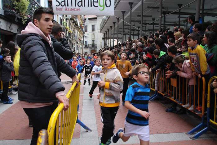 Urte zaharreko lasterketa, u 21 1514743698433