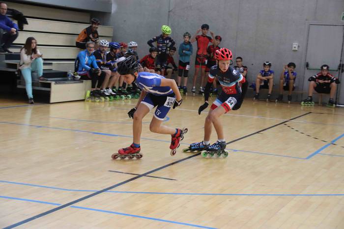 Gurpiltxoen gainean, abiadur 17 1577010557880