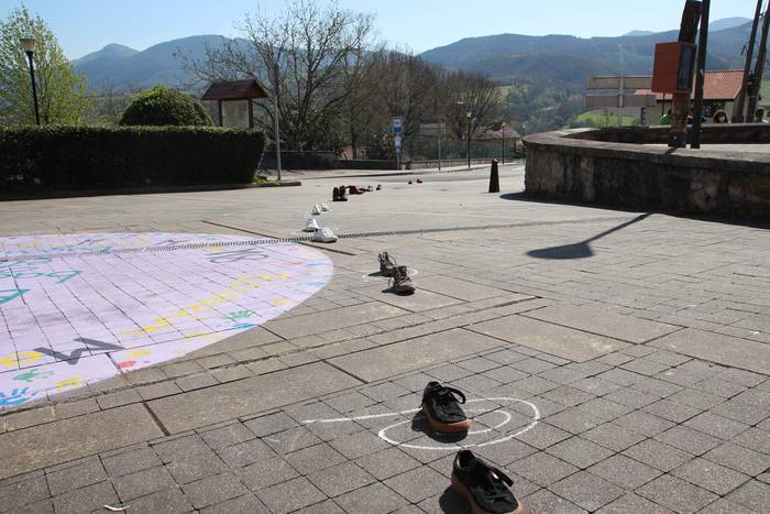 Elkartasun keinuak Adunan 2 1616942571283