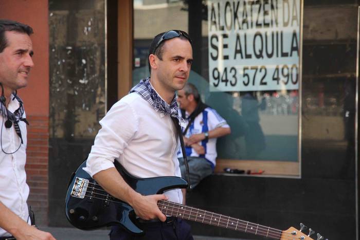 Bero sargoria, sagardoz bust 15 1532981502521