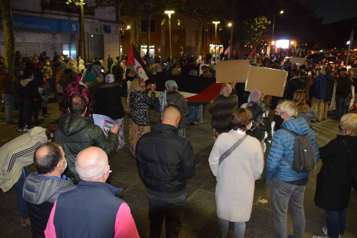 Elkarretaratzea, Sahara 9 1605725157878