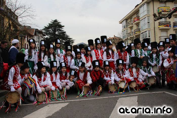 Zaldunita bezperako haur danborrada 4 1454785331925