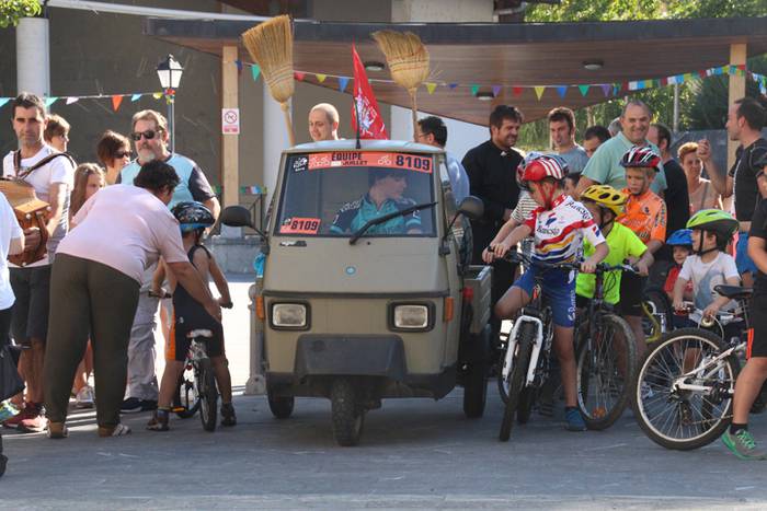 ALBIZTURKO ANDRAMARIAK 20212 15 1502558138833