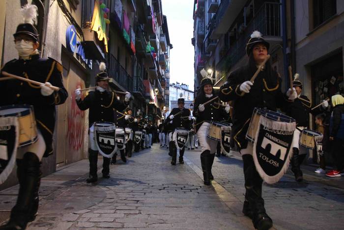 Berazubiko danborrak atera d 43 1645904161079