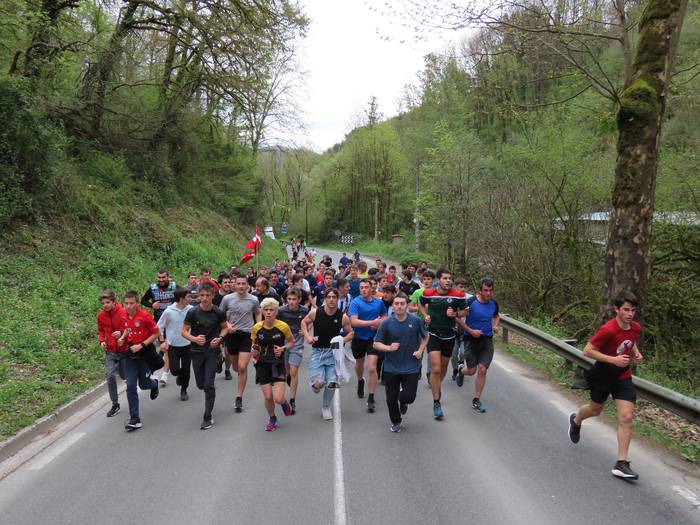 ALBIZTUR BIDANIA KORRIKA 22 19 1649420545022