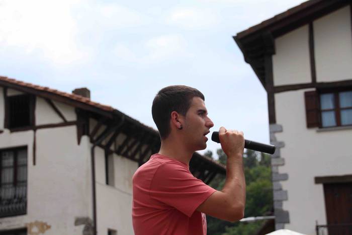 Kuadrilla eguna, termometroa 40 1530369623750