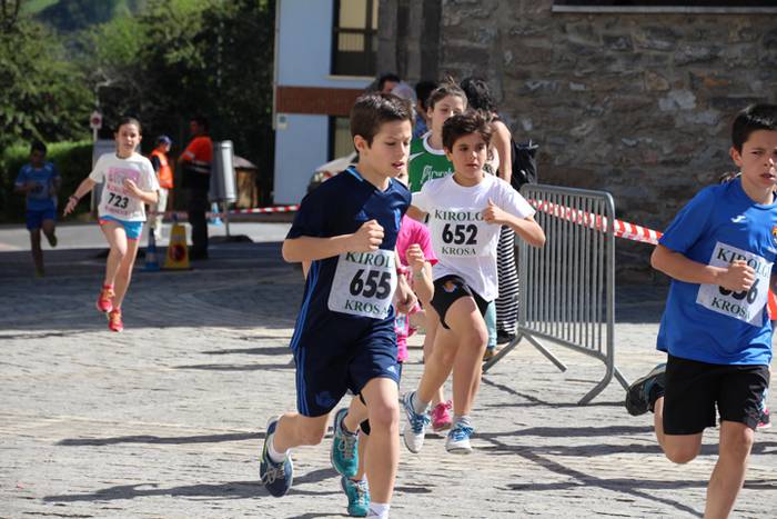 Haur, gazte eta heldu krosea 73 1491742218200