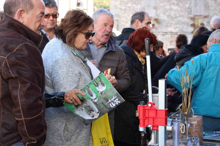 Azoka eguna ospatu dute Bera 21 1541345674061