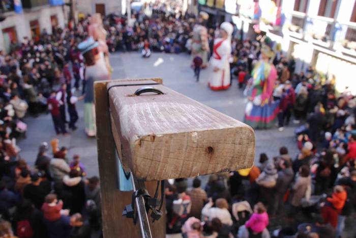 Erraldoi eta Buruhandiak Zal 37 1645883948441