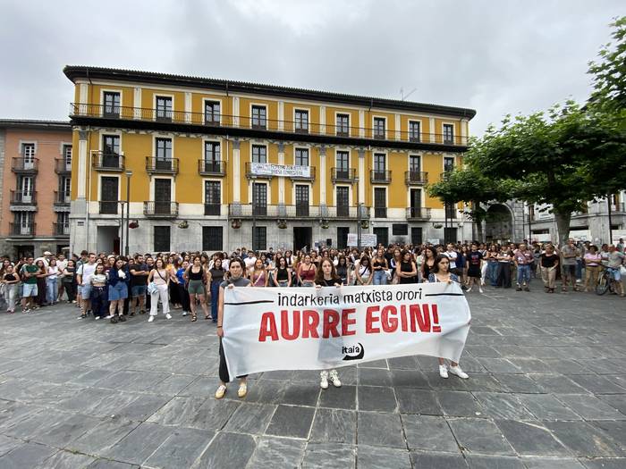 «Biderkatzen ari da erasoen normalizazioa»