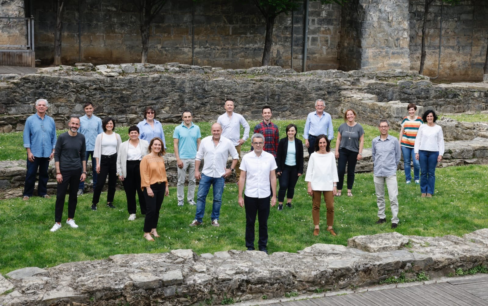 Xarles Iturbe EAJko alkategaiak Tolosarekin konprometitutako pertsonek osatzen duten talde sendoa eta anitza aurkeztu du