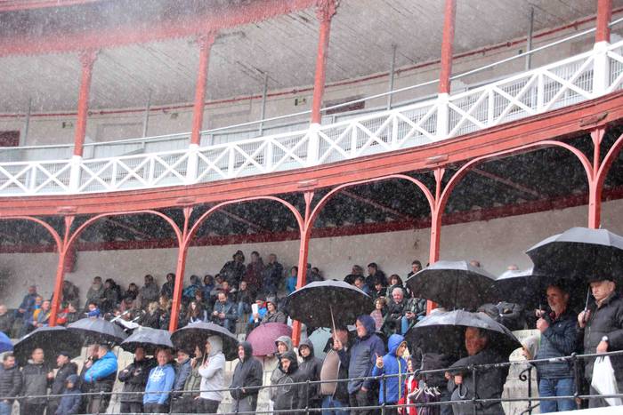 Handia egin du 'Arria V.a'k 56 1552832859710