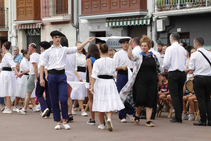 Soka dantza Santioak 2022 70 1658770636288