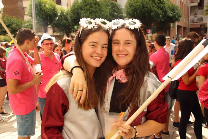 Kalean gora eta behera, kuad 30 1564506804807